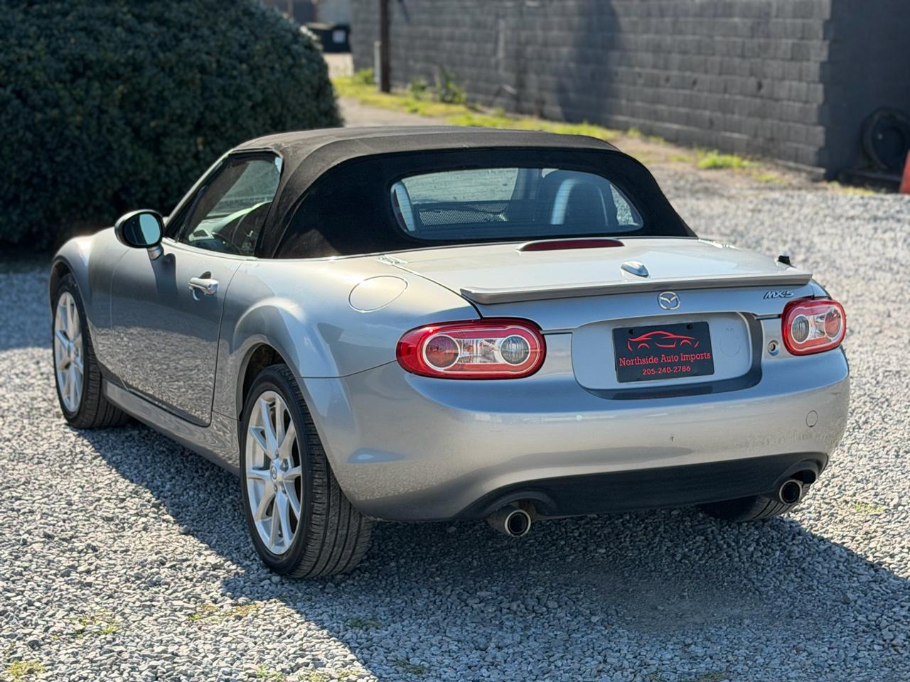 Mazda MX-5 Miata Grand Touring 2010
