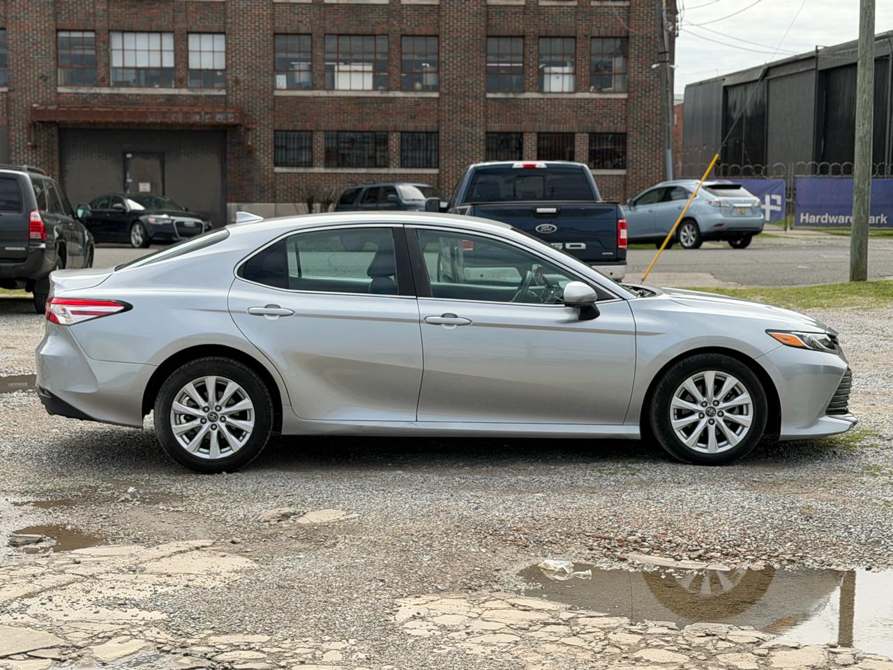 Toyota Camry XLE 2019