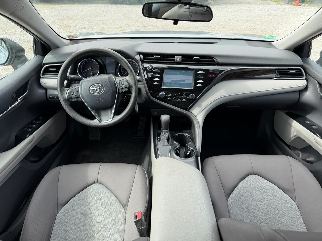 Toyota Camry XLE 2019