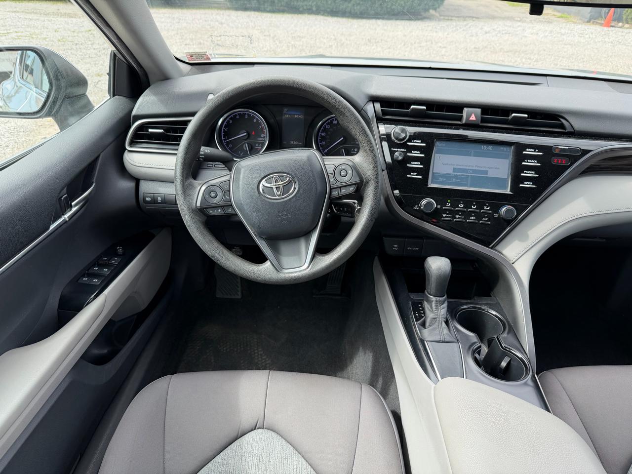 Toyota Camry XLE 2019