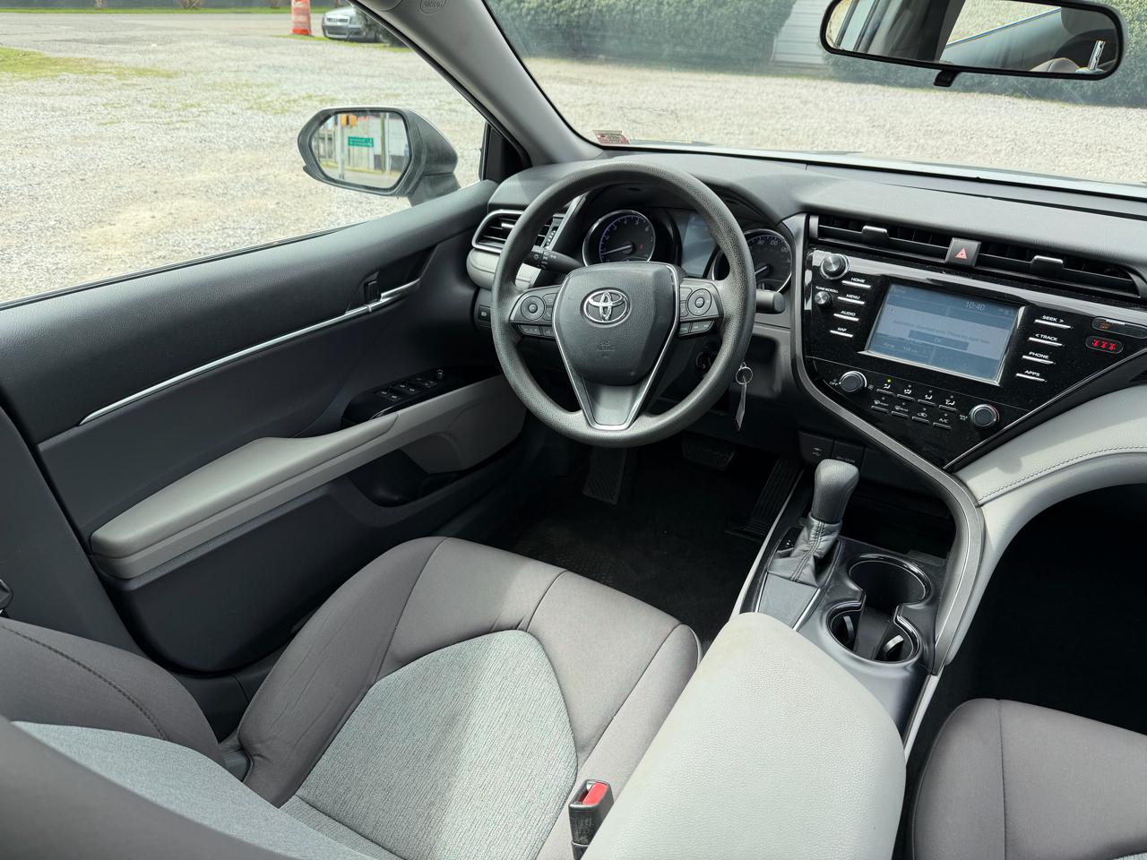 Toyota Camry XLE 2019
