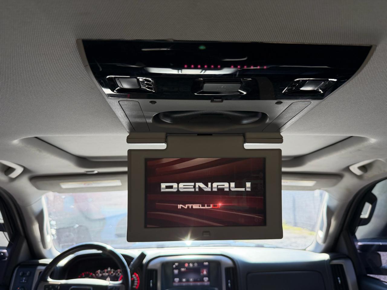 GMC Sierra 3500HD Denali Crew Cab 4WD 2015