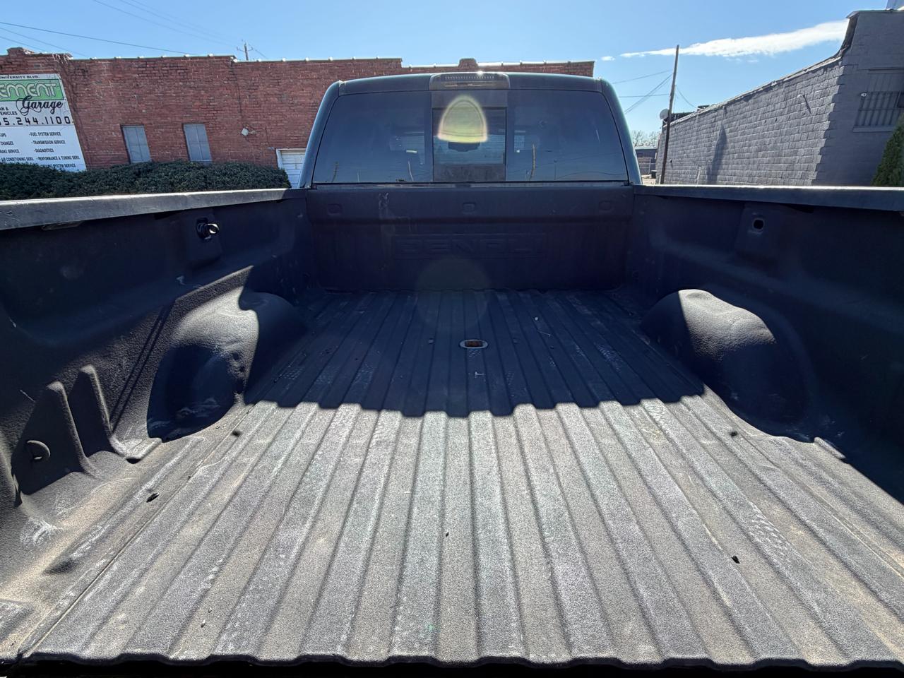 GMC Sierra 3500HD Denali Crew Cab 4WD 2015