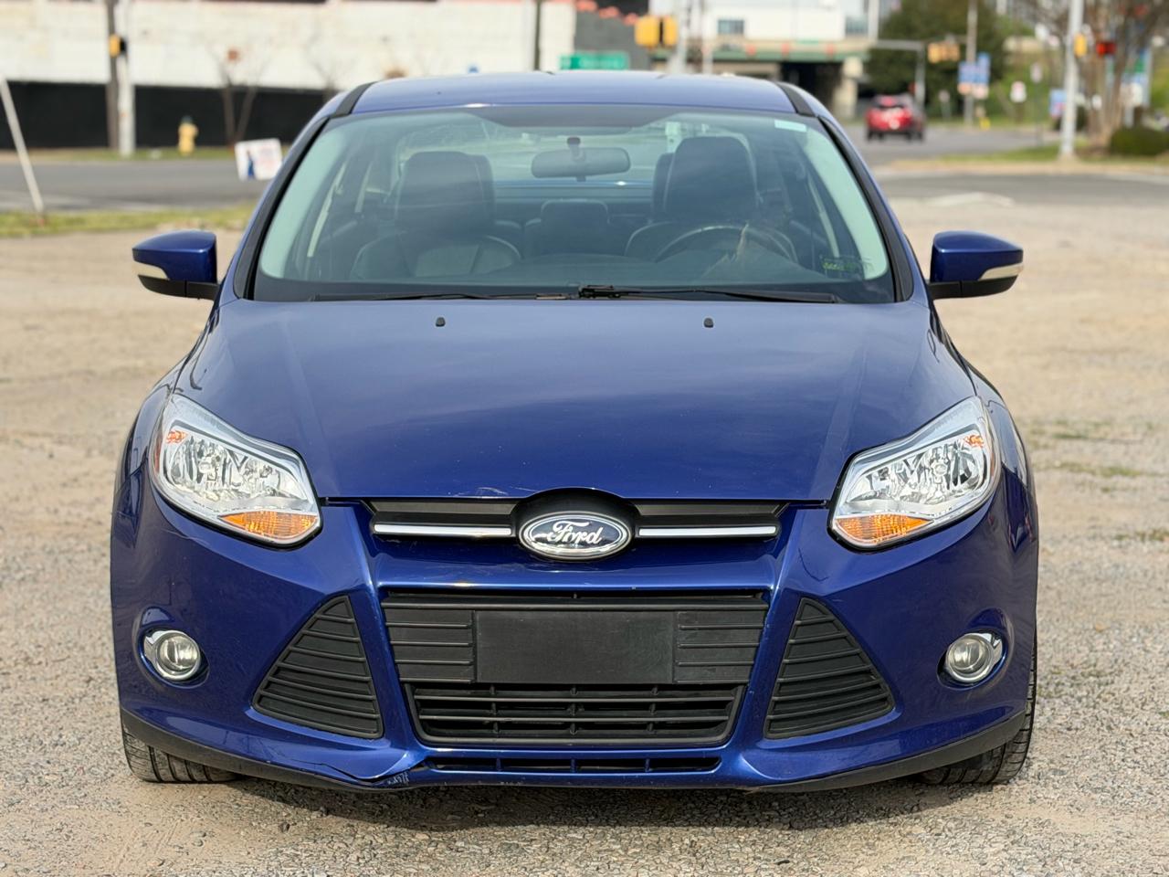 Ford Focus SE Sedan 2014