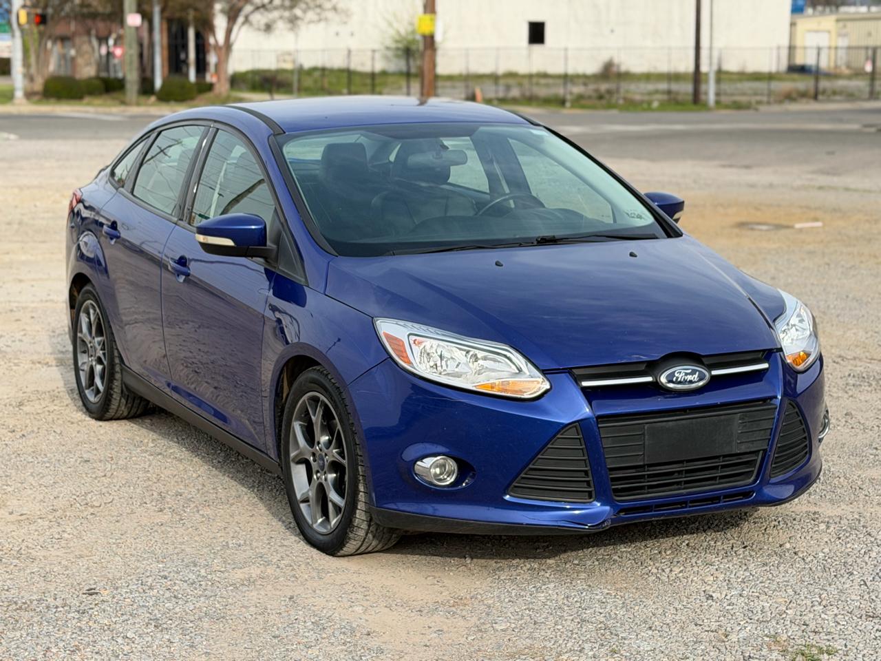 Ford Focus SE Sedan 2014