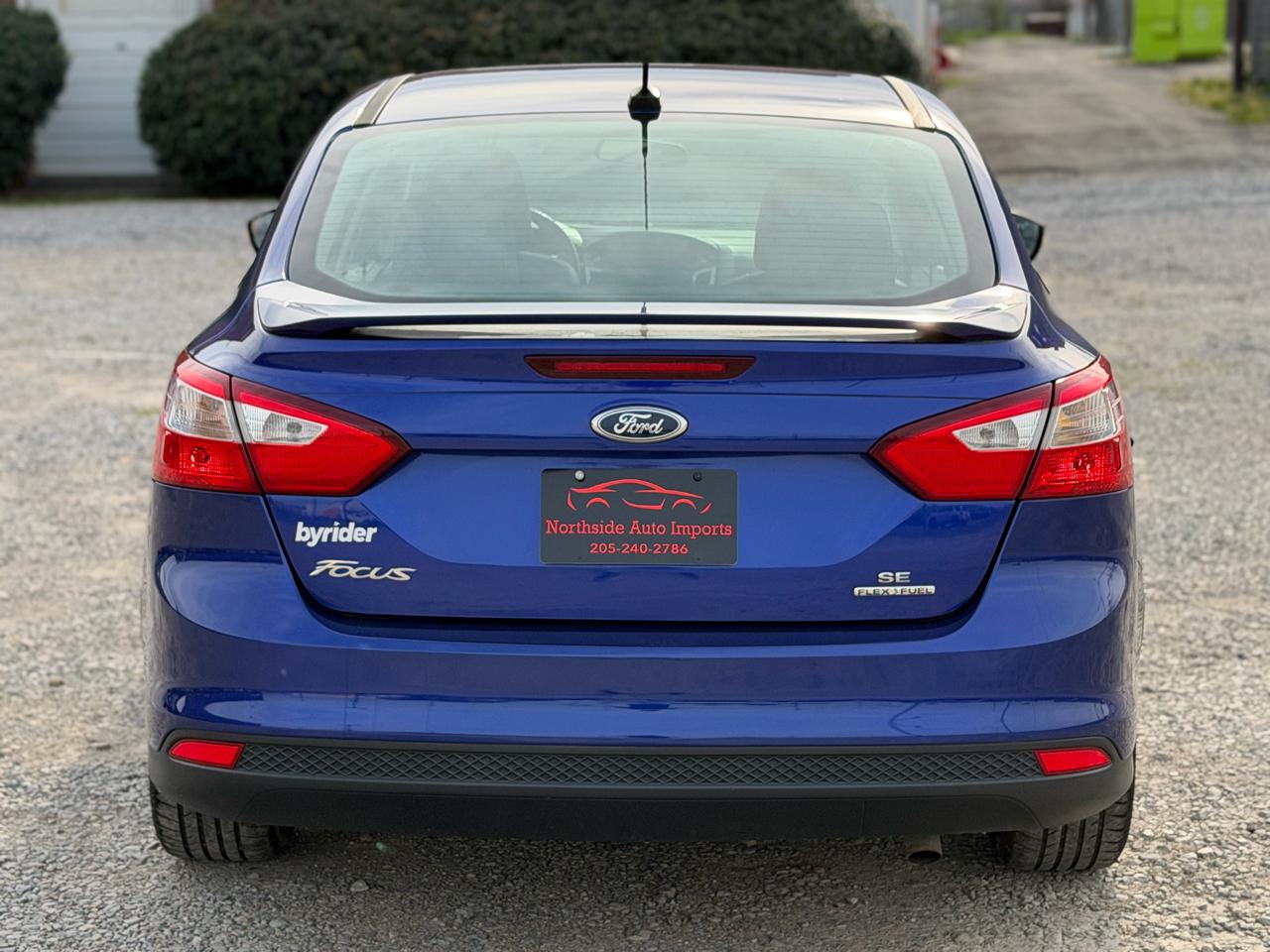 Ford Focus SE Sedan 2014