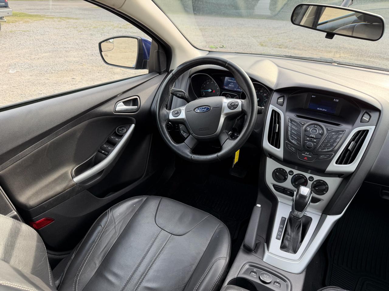 Ford Focus SE Sedan 2014