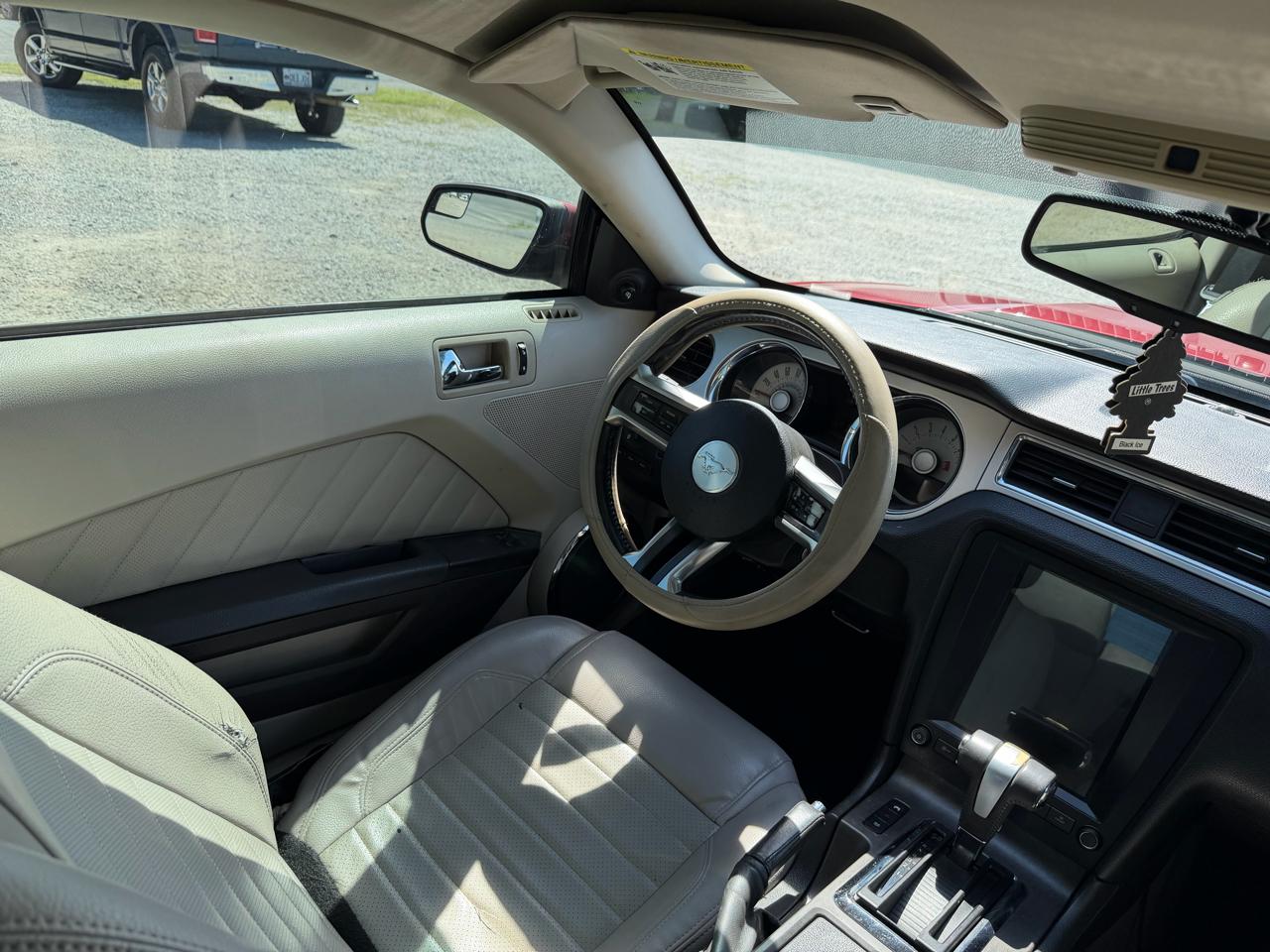 Ford Mustang GT Coupe 2011