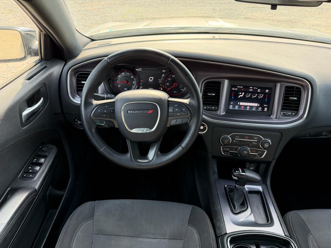 Dodge Charger SXT 2018