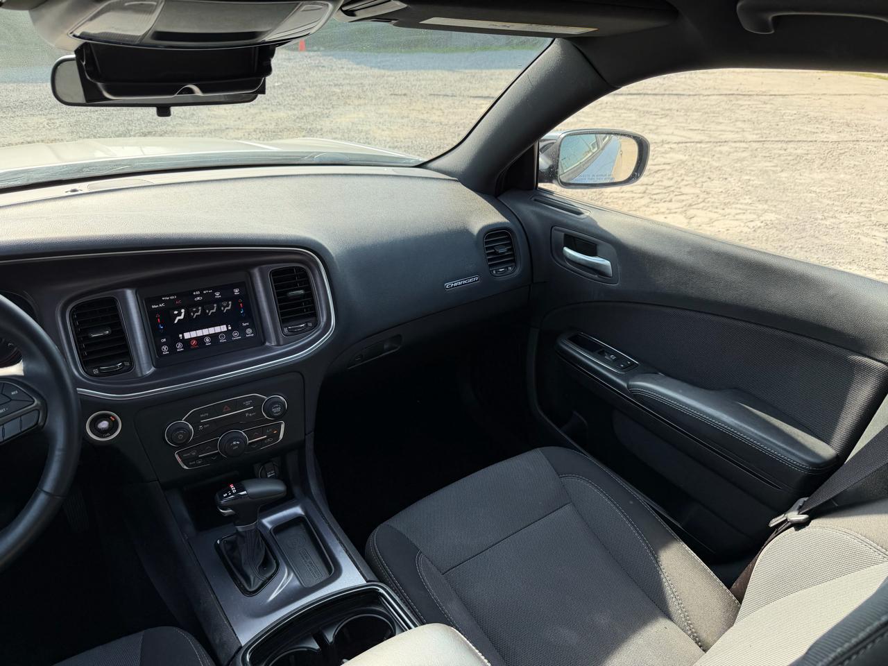 Dodge Charger SXT 2018