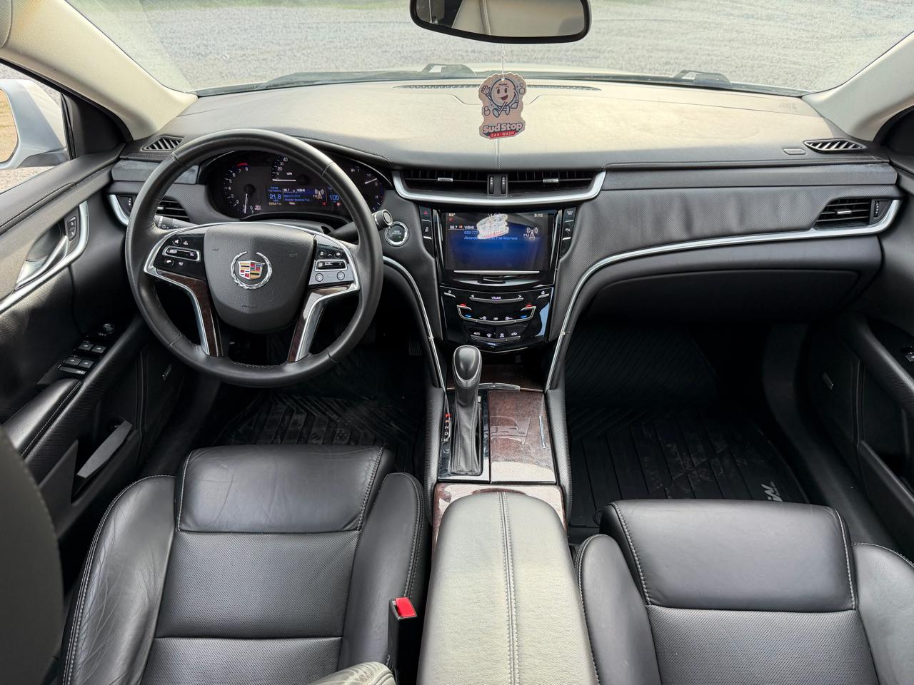 Cadillac XTS Base 2013