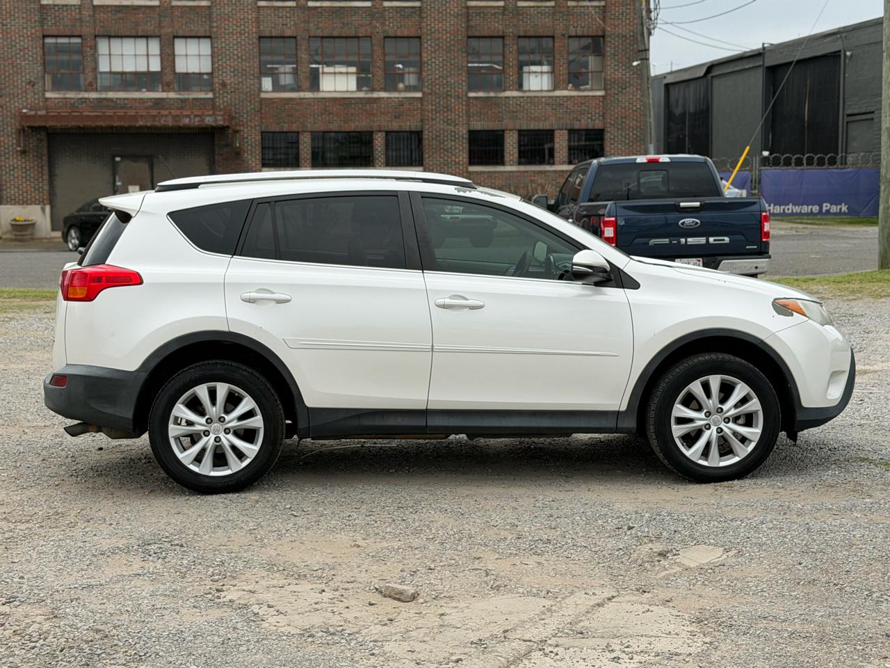 Toyota RAV4 Limited AWD 2013