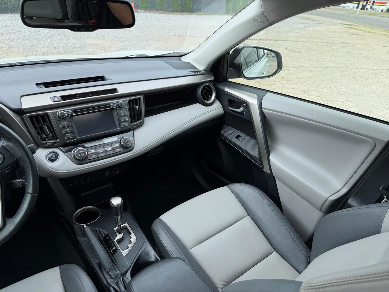 Toyota RAV4 Limited AWD 2013