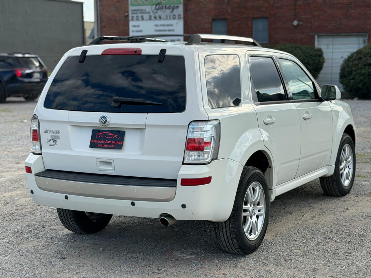 Mercury Mariner Premier I4 2WD 2010