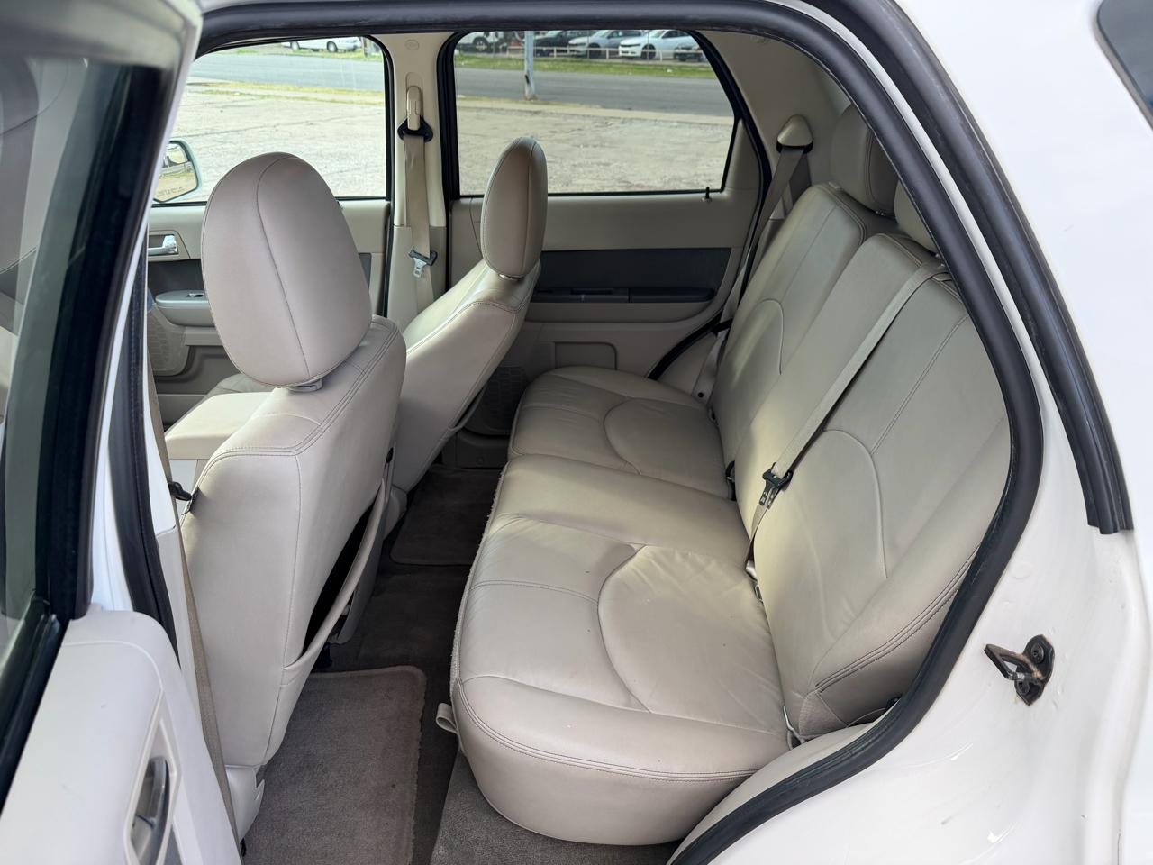 Mercury Mariner Premier I4 2WD 2010