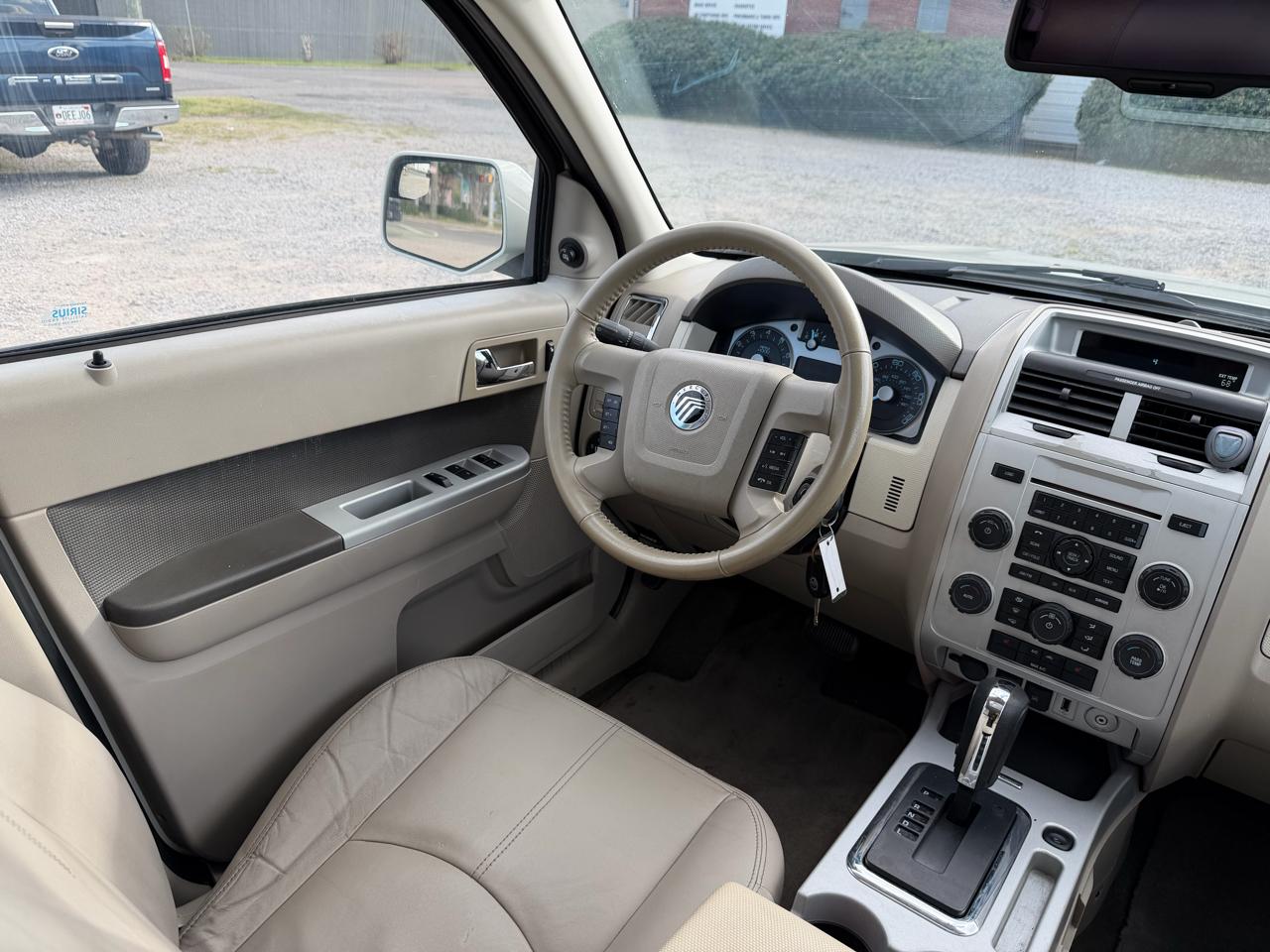 Mercury Mariner Premier I4 2WD 2010