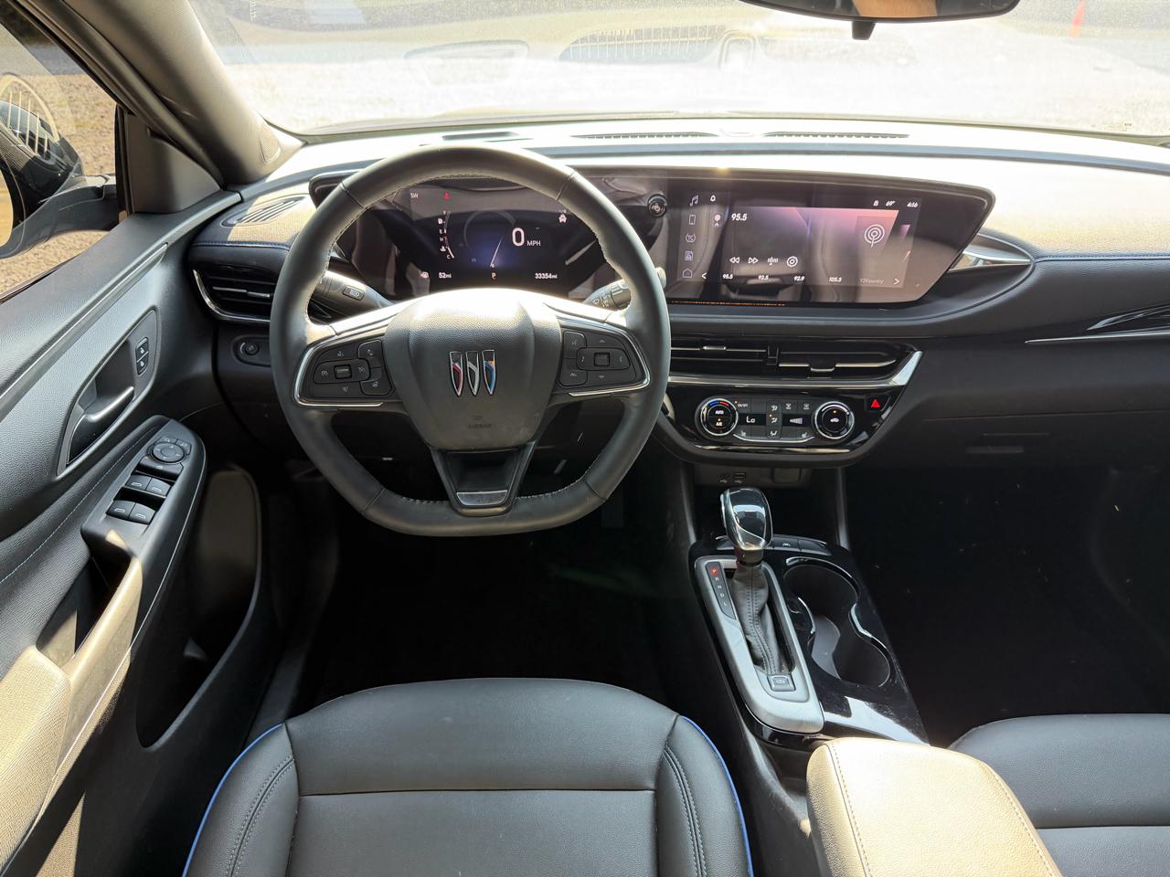 Buick Envista Sport Touring 2025