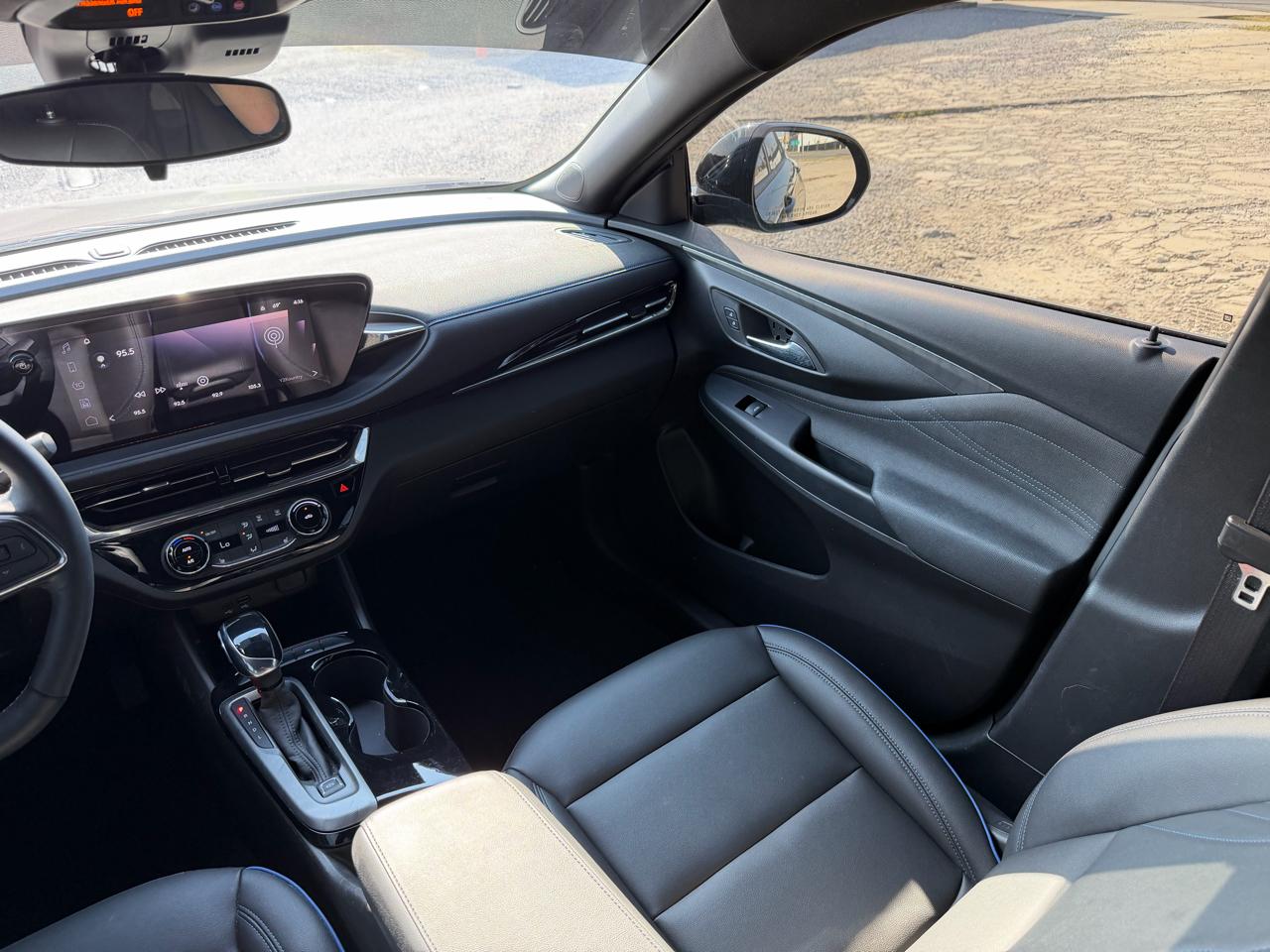 Buick Envista Sport Touring 2025