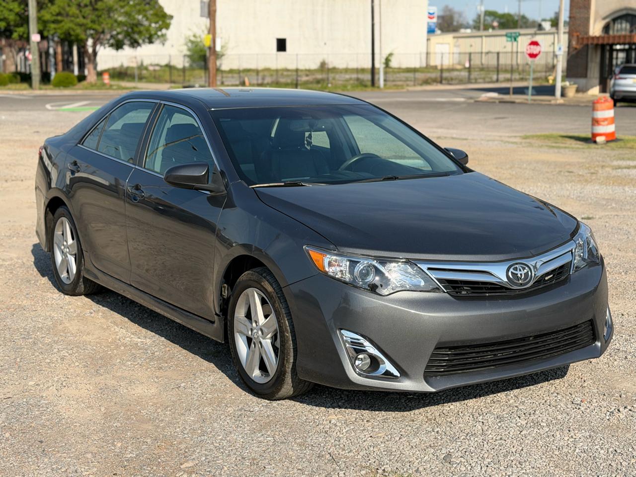 Toyota Camry L 2012