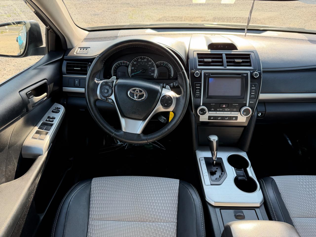 Toyota Camry L 2012