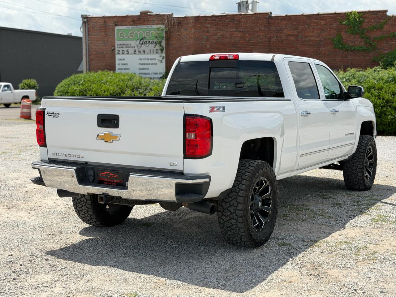 Chevrolet Silverado 1500 LTZ Crew Cab 4WD 2015