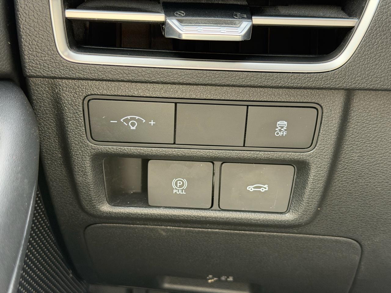 Hyundai Sonata SEL 2025