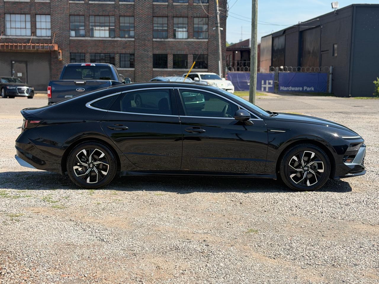 Hyundai Sonata SEL 2024