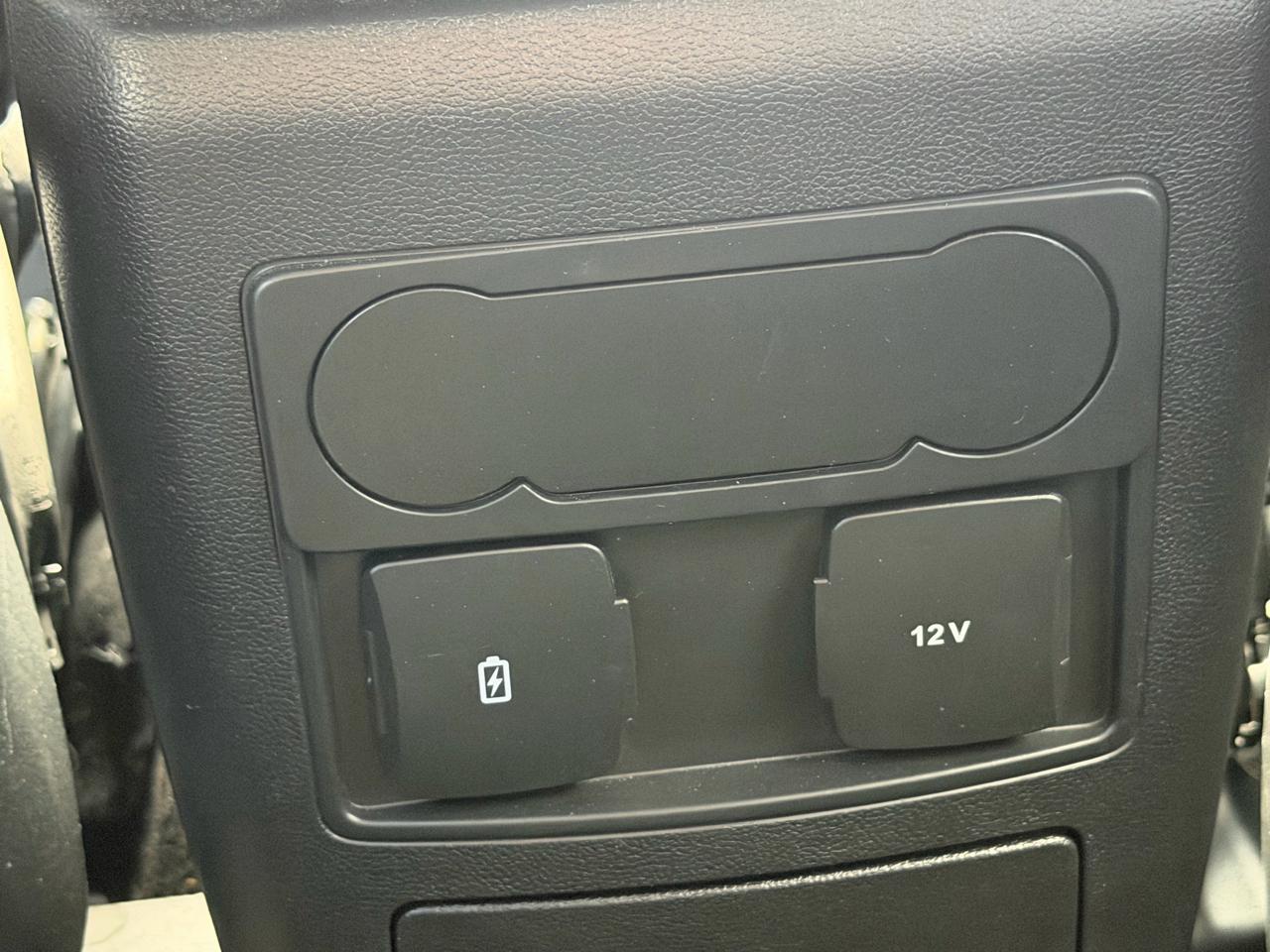 Ford Explorer XLT 2024