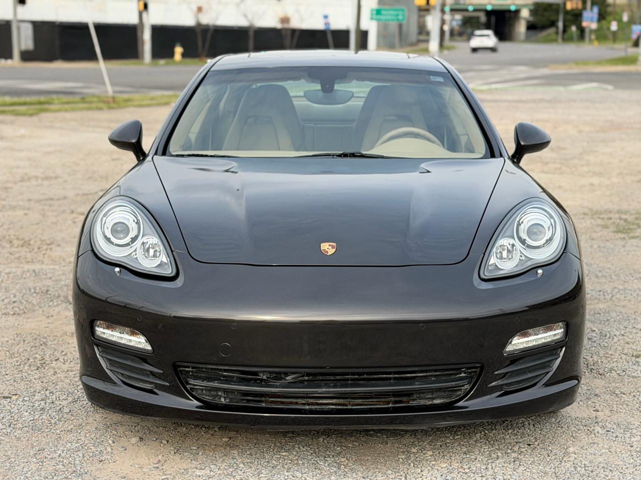 Porsche Panamera 4 2012