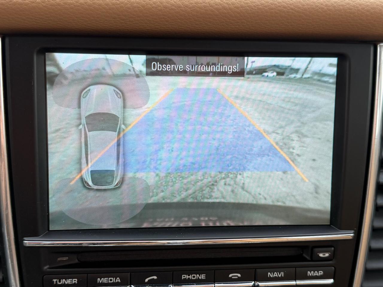 Porsche Panamera 4 2012