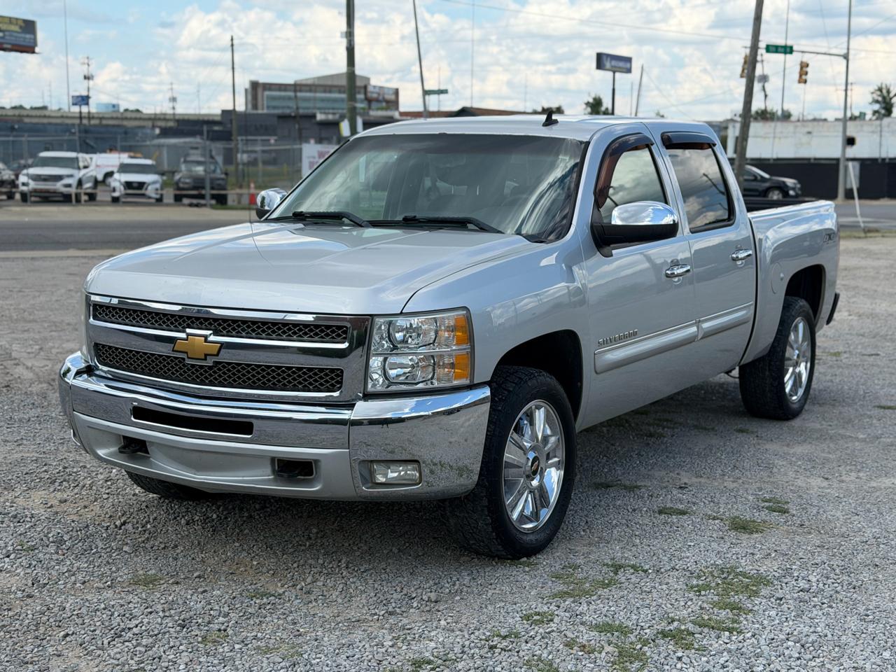 Chevrolet Silverado 1500 LT Crew Cab 4WD 2013