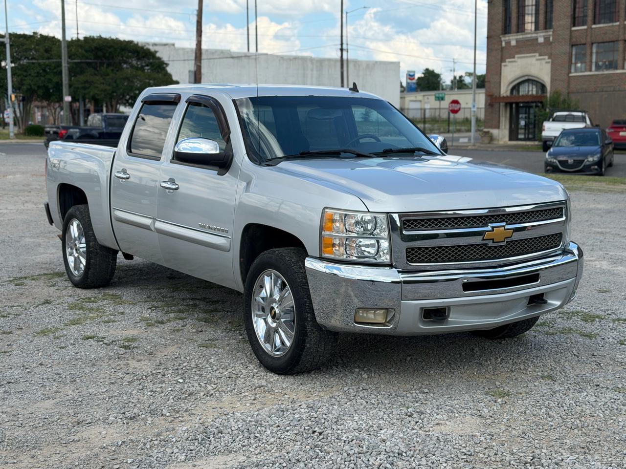 Chevrolet Silverado 1500 LT Crew Cab 4WD 2013