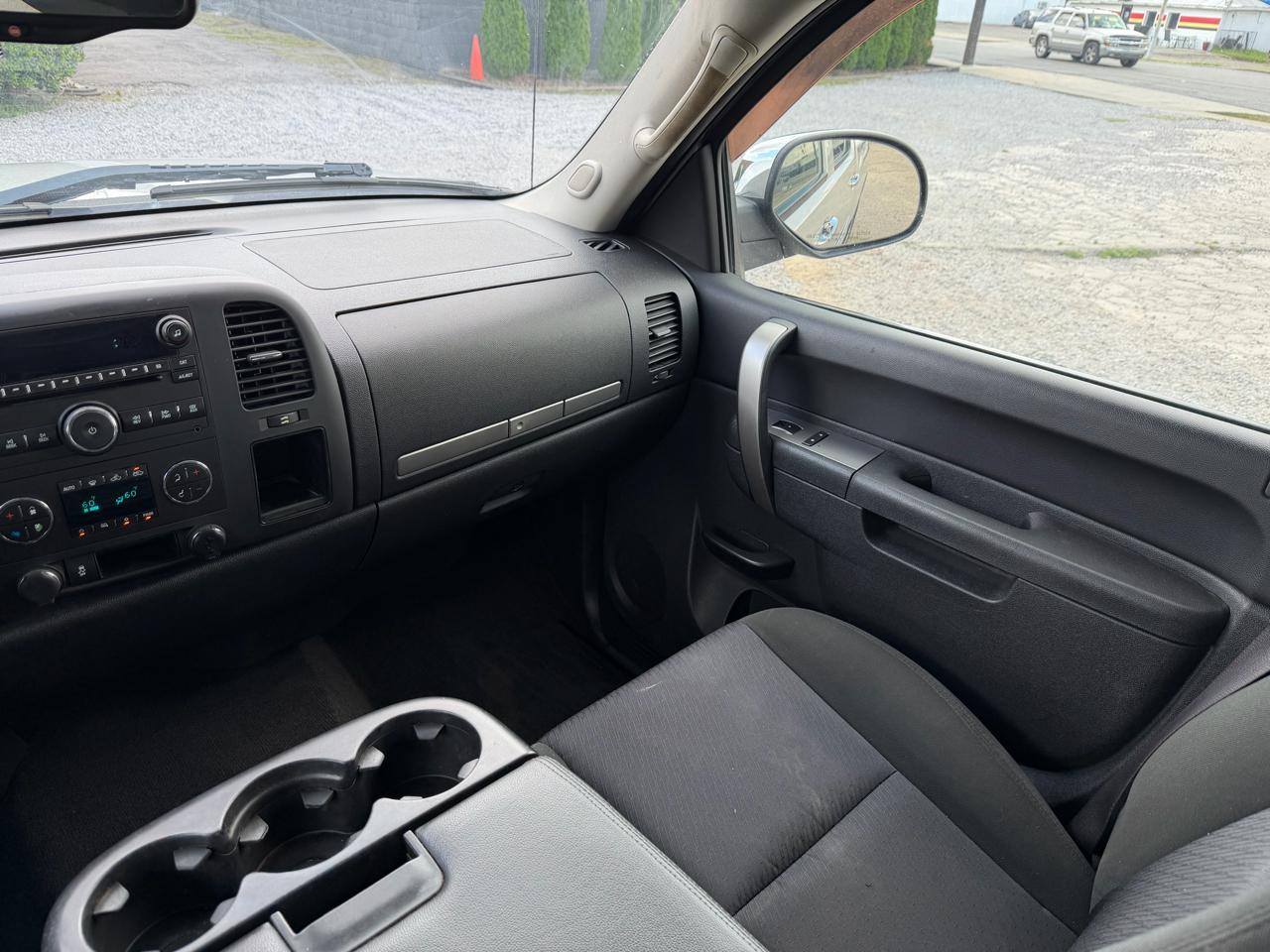 Chevrolet Silverado 1500 LT Crew Cab 4WD 2013