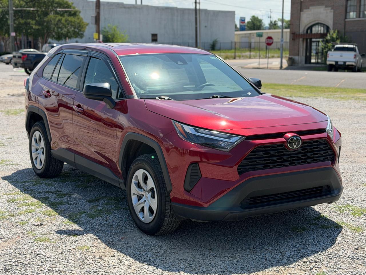 Toyota RAV4 LE 2023