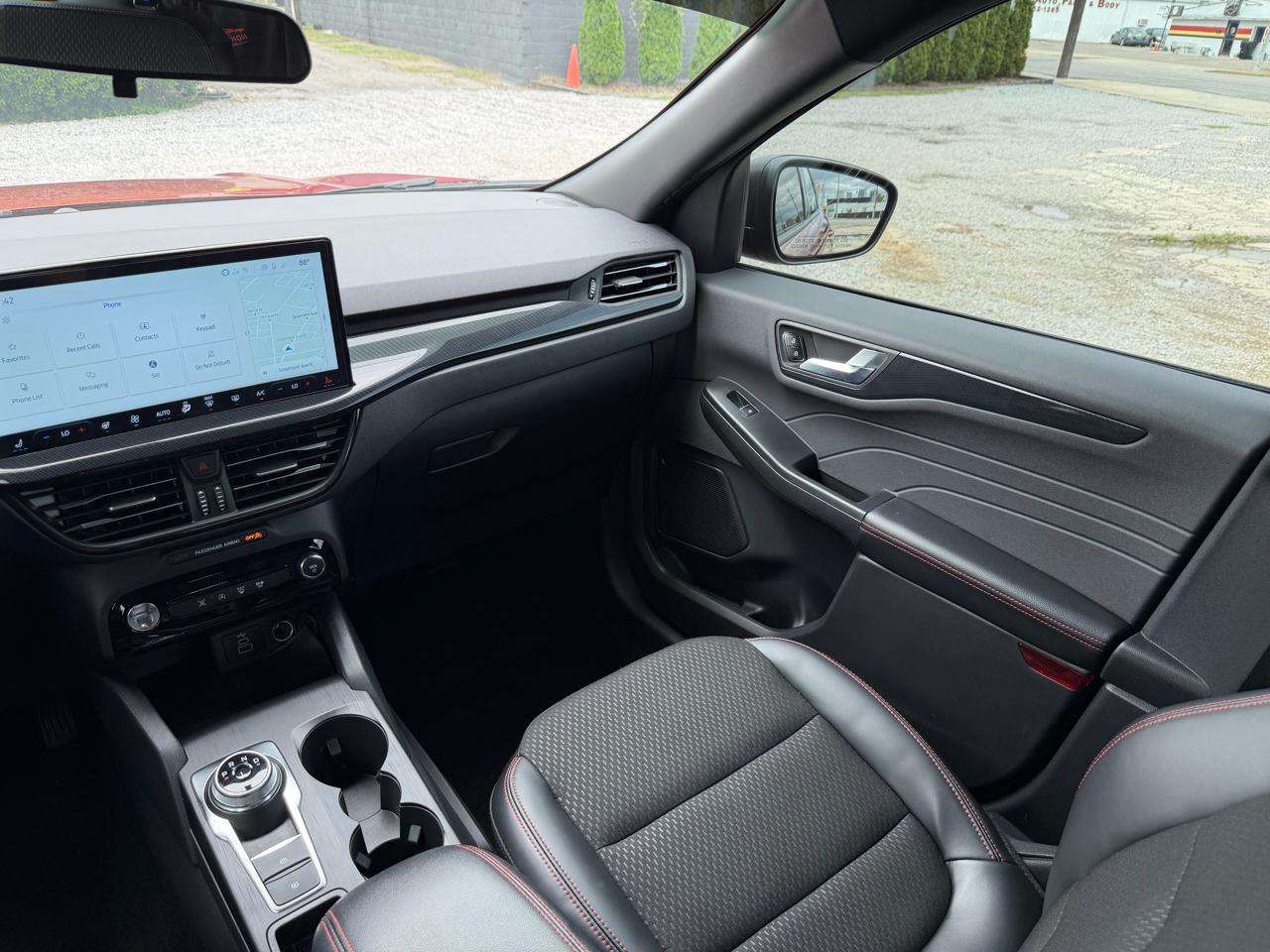 Ford Escape ST-Line 2025