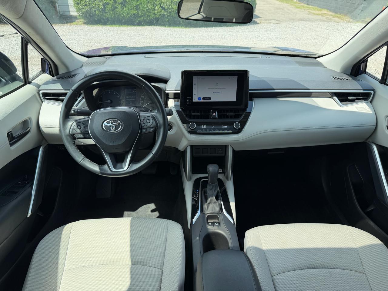 Toyota Corolla Cross LE 2023