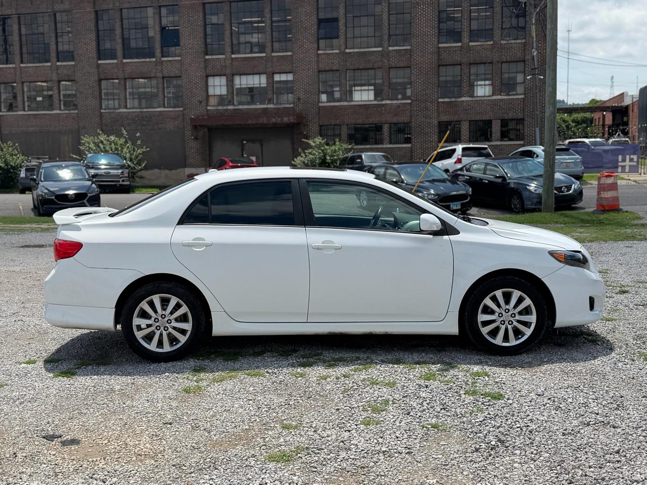 Toyota Corolla S 2010