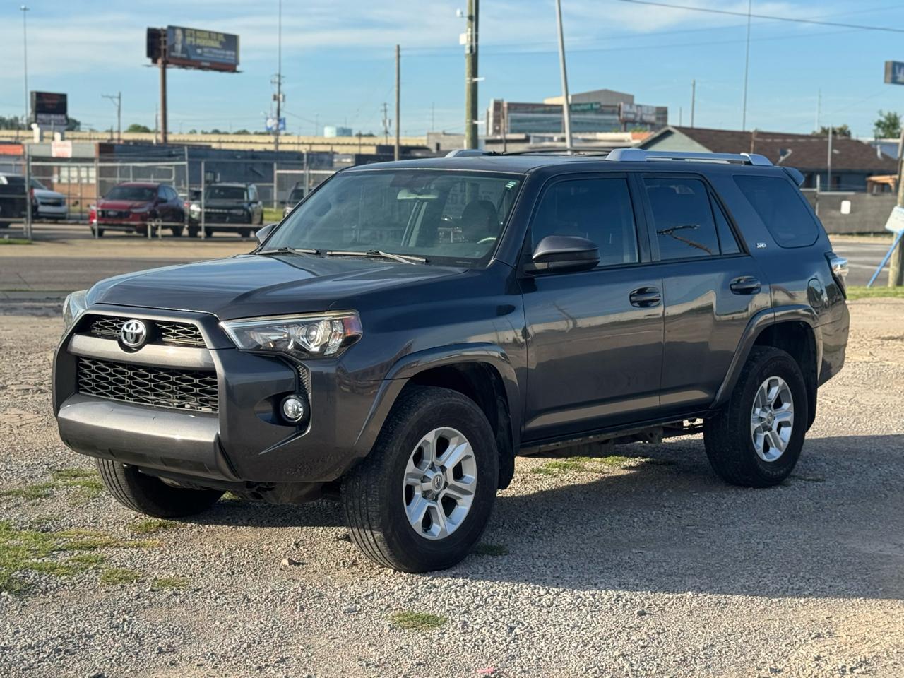 Toyota 4Runner SR5 4WD 2016