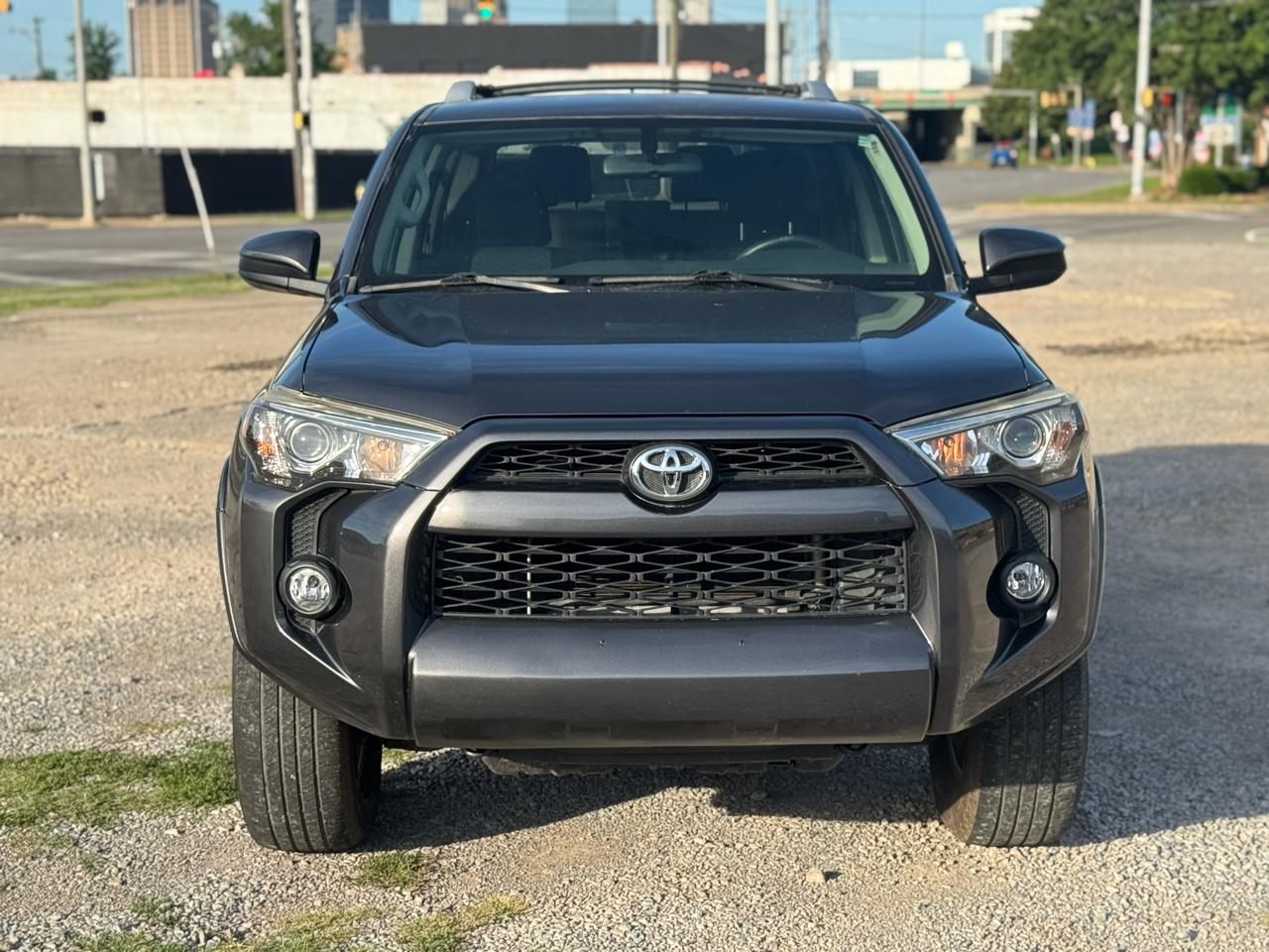 Toyota 4Runner SR5 4WD 2016