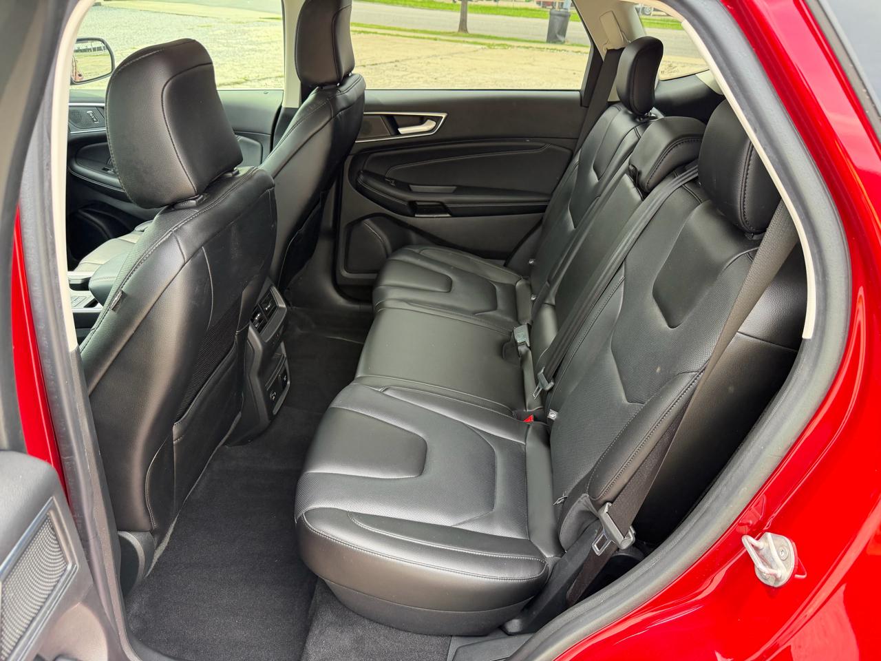 Ford Edge Titanium 2021