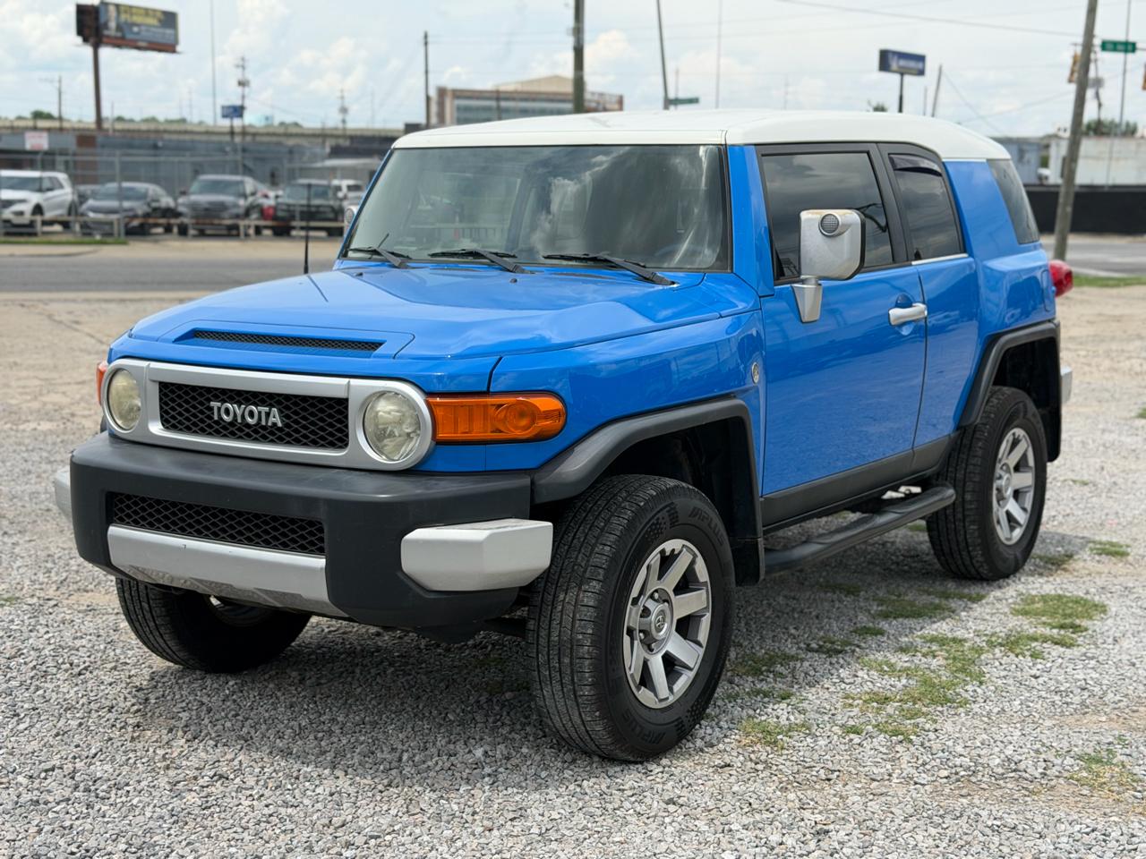 Toyota FJ Cruiser  2007