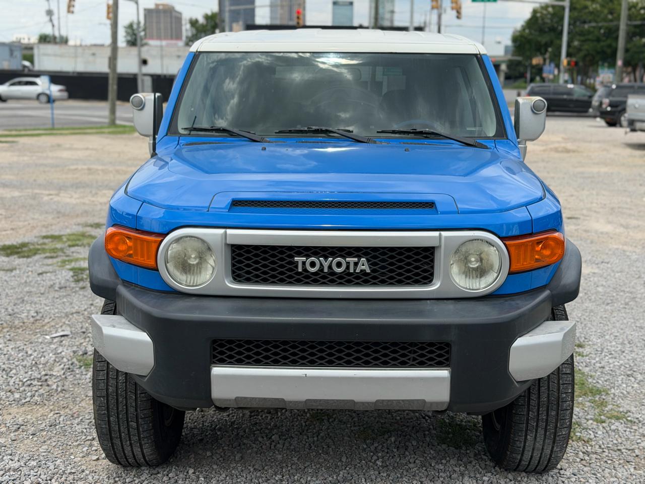 Toyota FJ Cruiser  2007