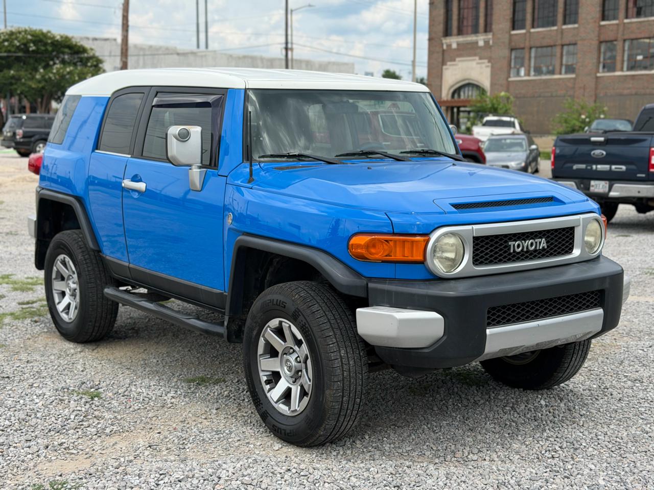 Toyota FJ Cruiser  2007