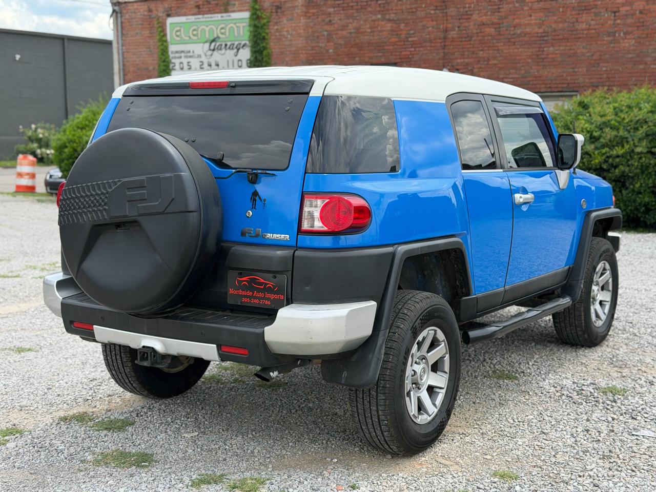 Toyota FJ Cruiser  2007