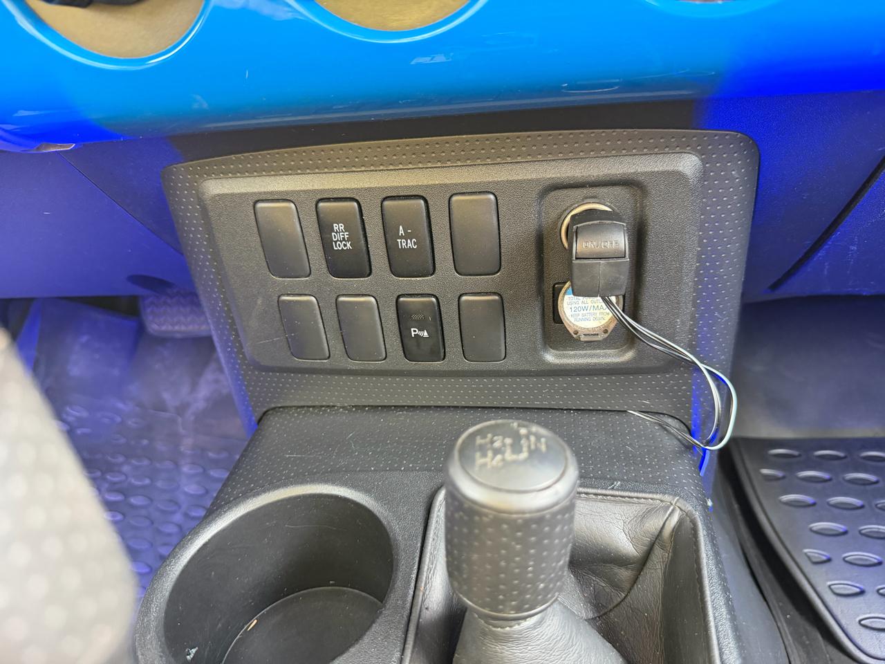 Toyota FJ Cruiser  2007