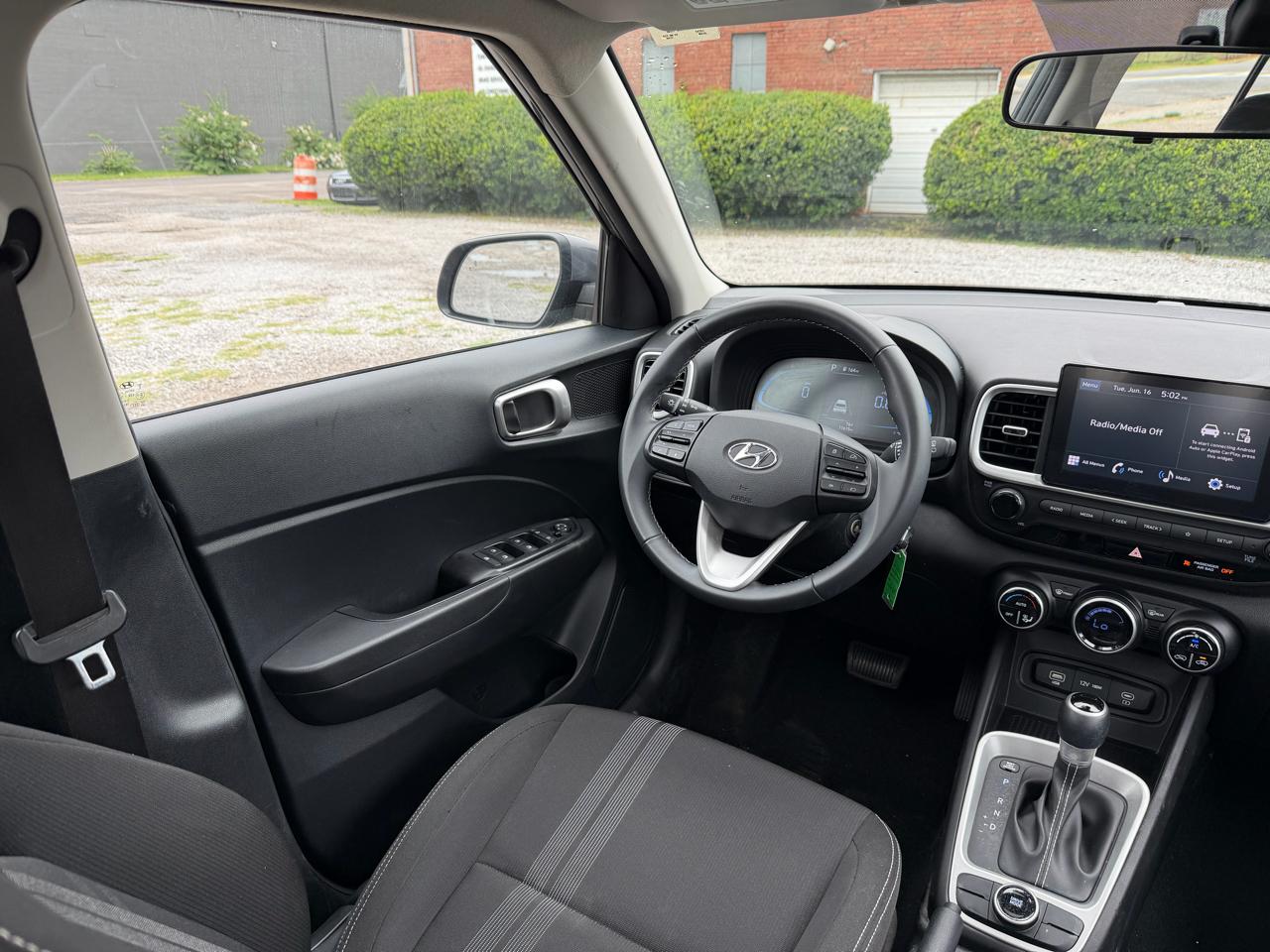Hyundai Venue SEL 2023