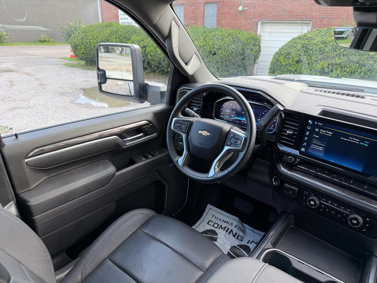 Chevrolet Silverado 2500HD LTZ Crew Cab 4WD 2025