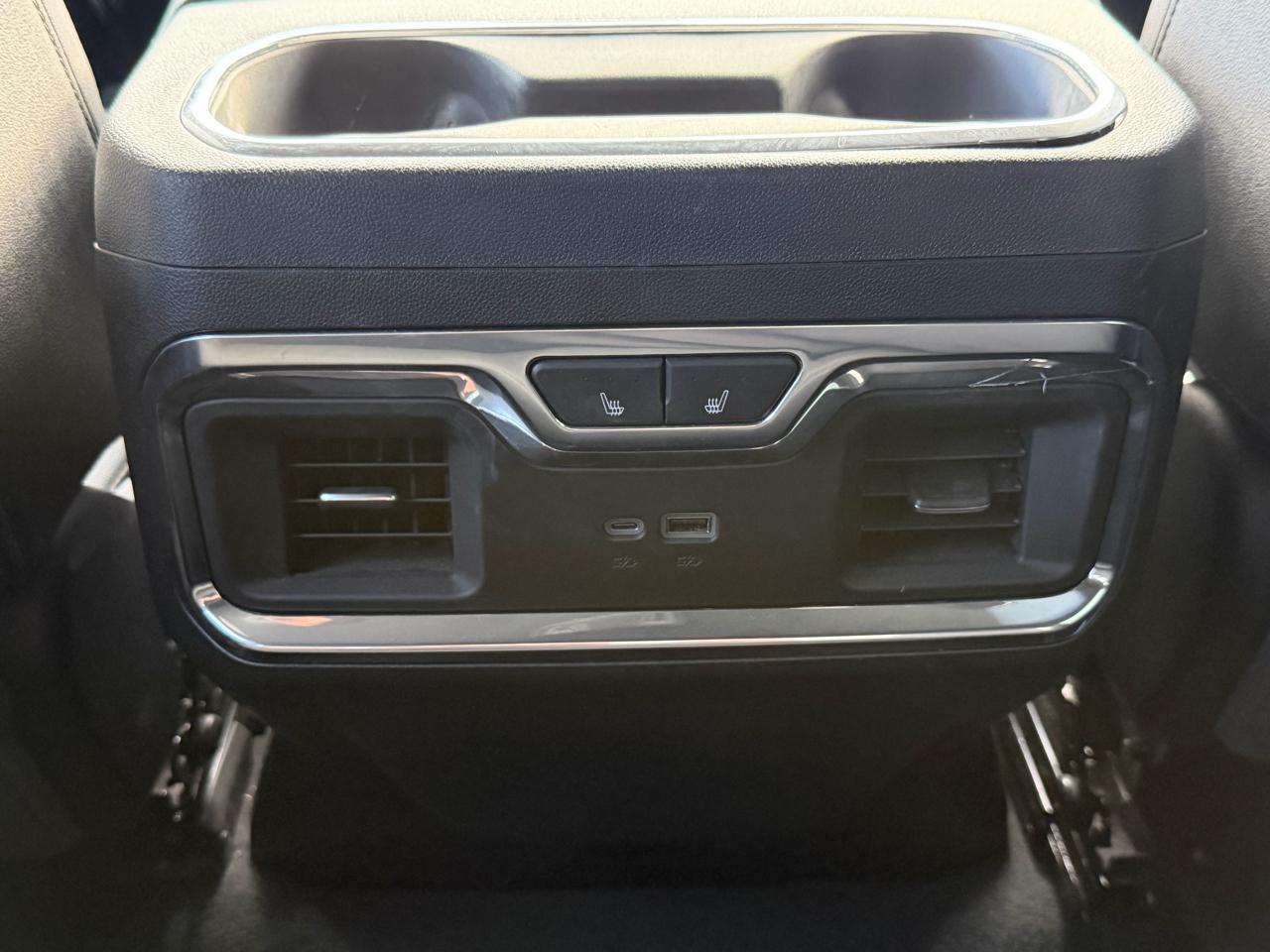 Chevrolet Silverado 2500HD LTZ Crew Cab 4WD 2025