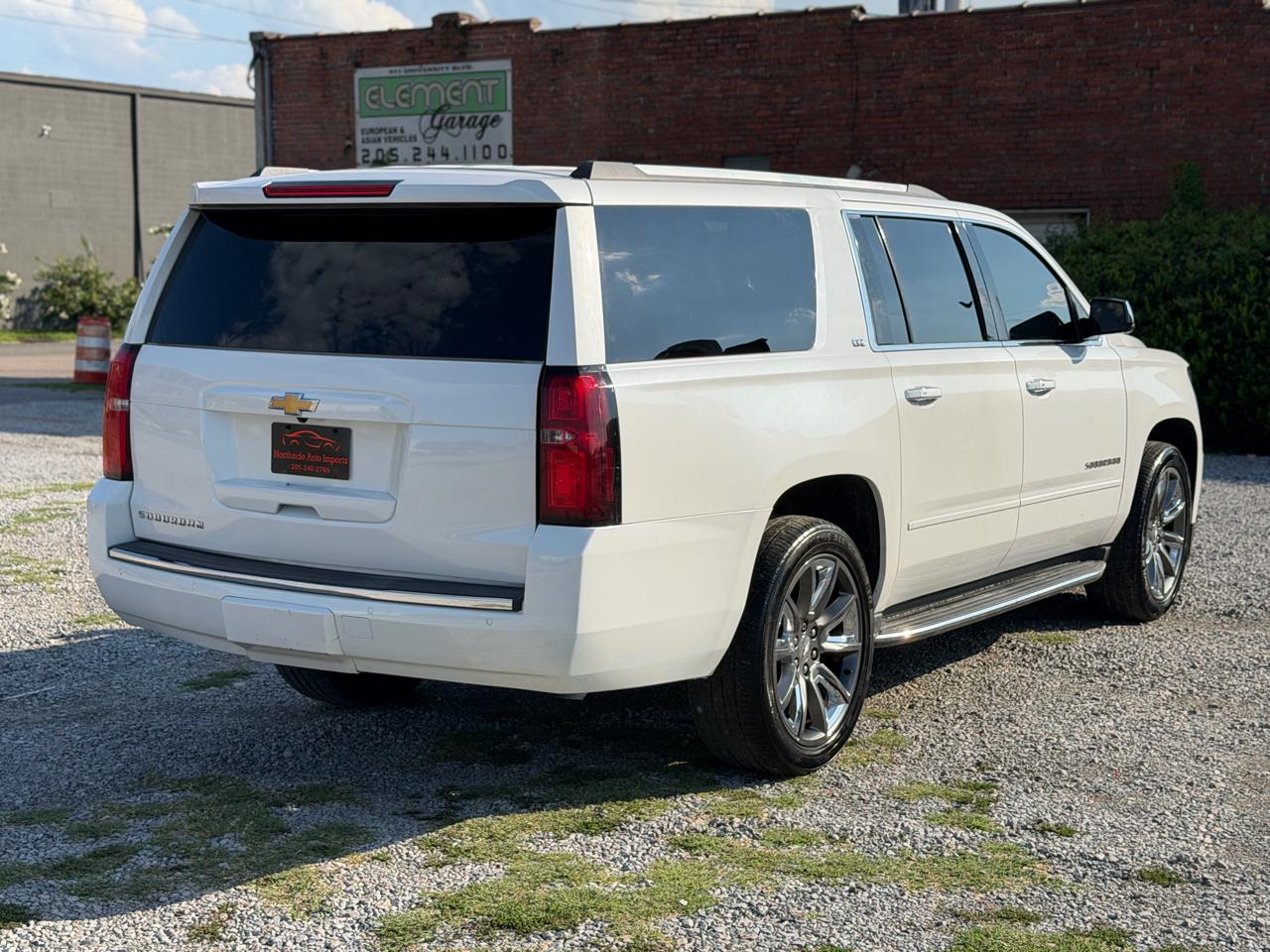 Chevrolet Suburban  2016