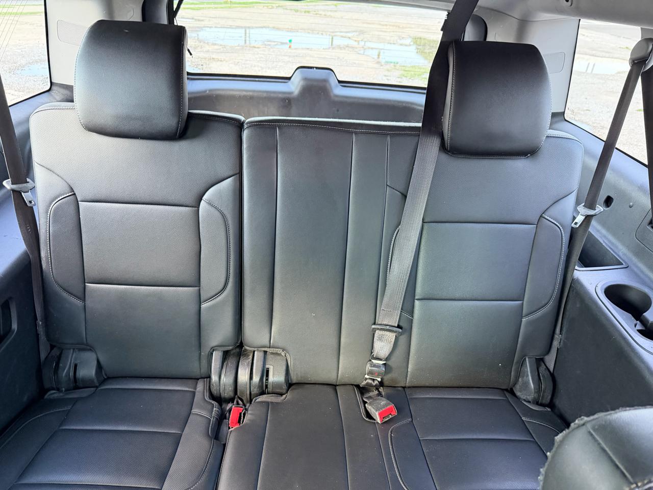 Chevrolet Suburban  2016